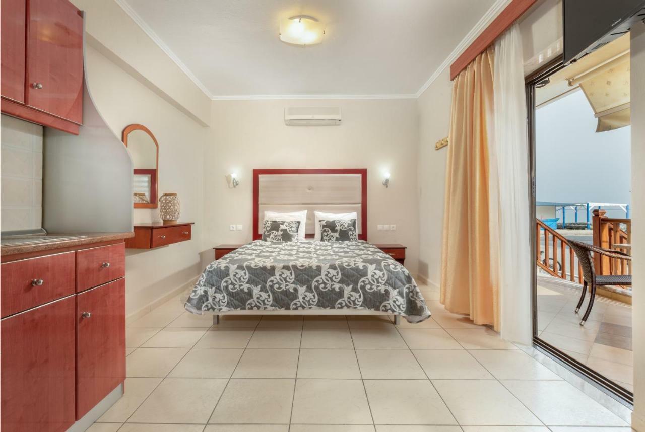 House Kostas On The Beach Sarti Exterior photo