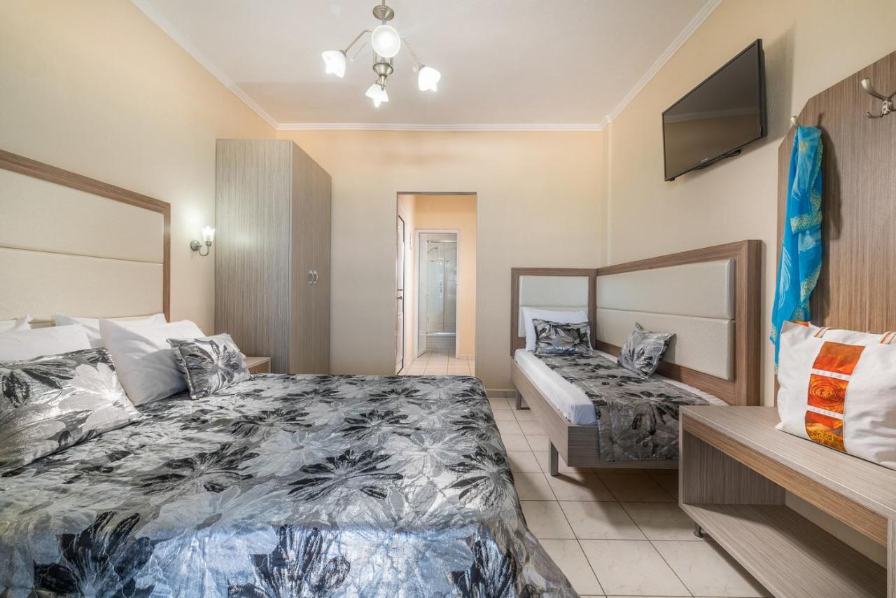 House Kostas On The Beach Sarti Exterior photo